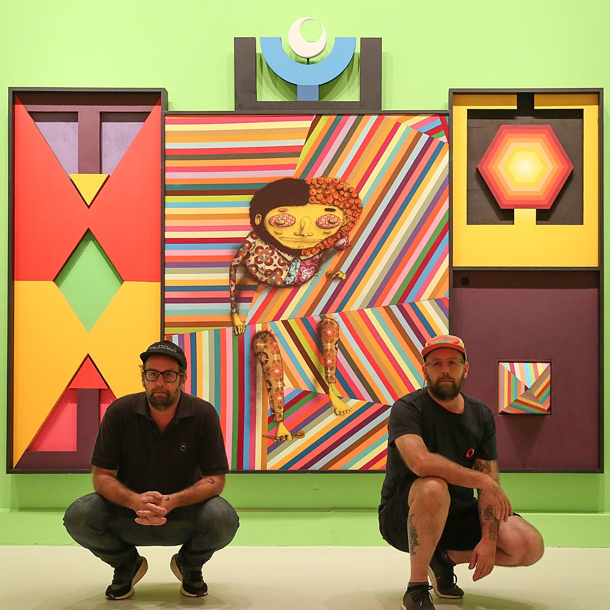 El distintivo acento de OsGemeos