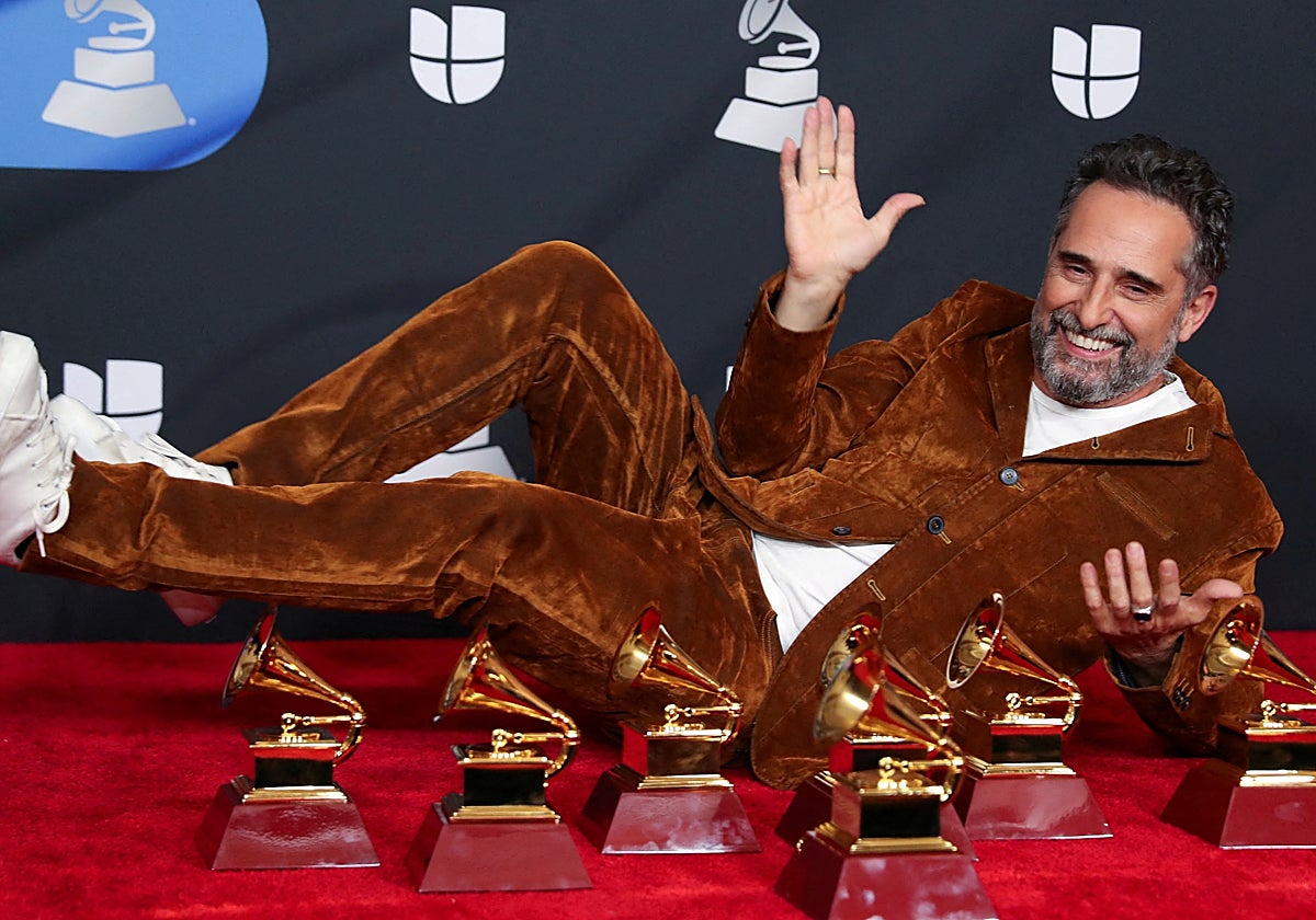 Jorge Drexler se llevó siete premios Grammy