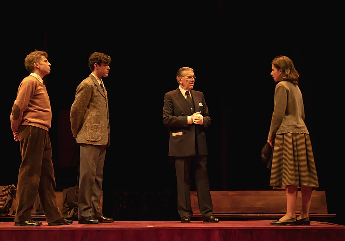 Una escena de 'París, 1940'