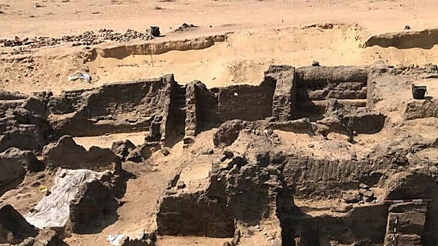 La misión arqueológica también ha desciberto nuevas zonas en la necrópolis de Quesna