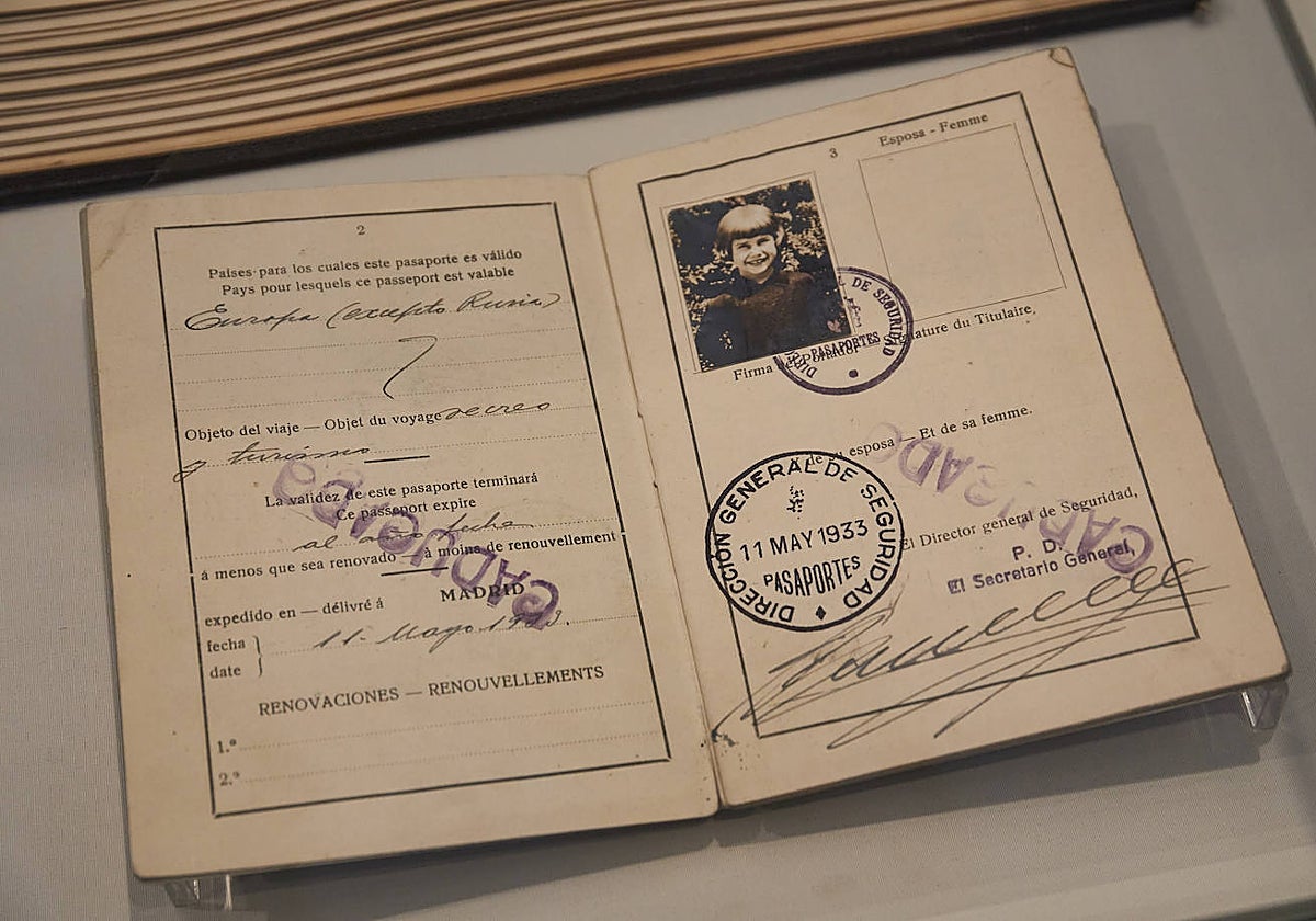 El pasaporte de la duquesa de Alba de niña