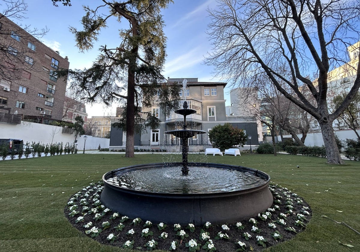 Vista del jardín de la Fundación José Ortega y Gasset-Gregorio Marañón