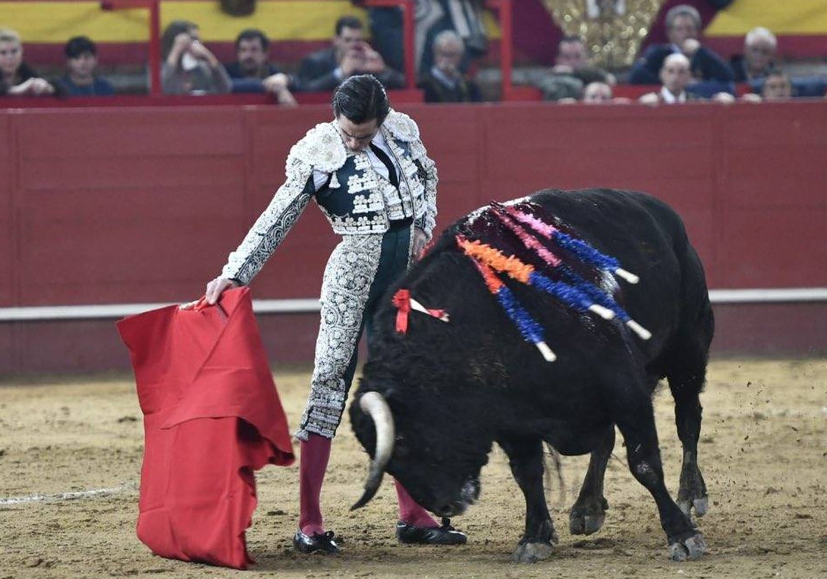 Juan Ortega, en un excelso derechazo