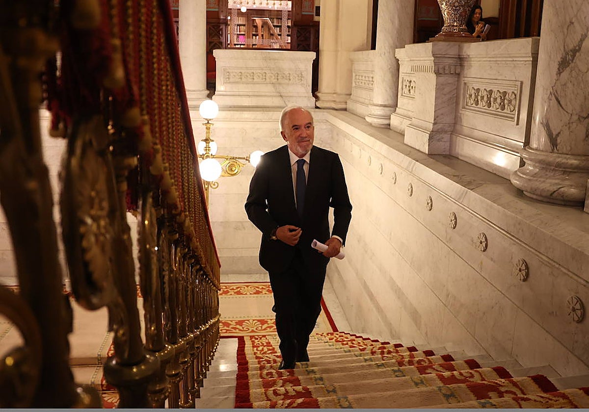 Santiago Muñoz Machado, en la sede de la RAE, este jueves