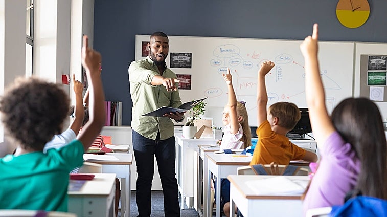 La pesadilla de los niños que hablan español en las escuelas de Estados Unidos