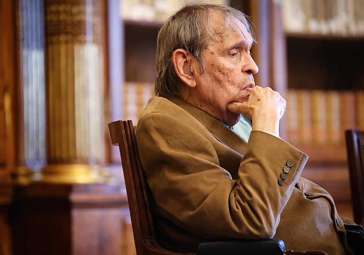 Rafael Cadenas, premio Cervantes