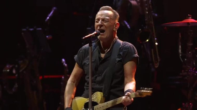 Bruce Springsteen protagoniza una segunda noche de leyenda en Barcelona