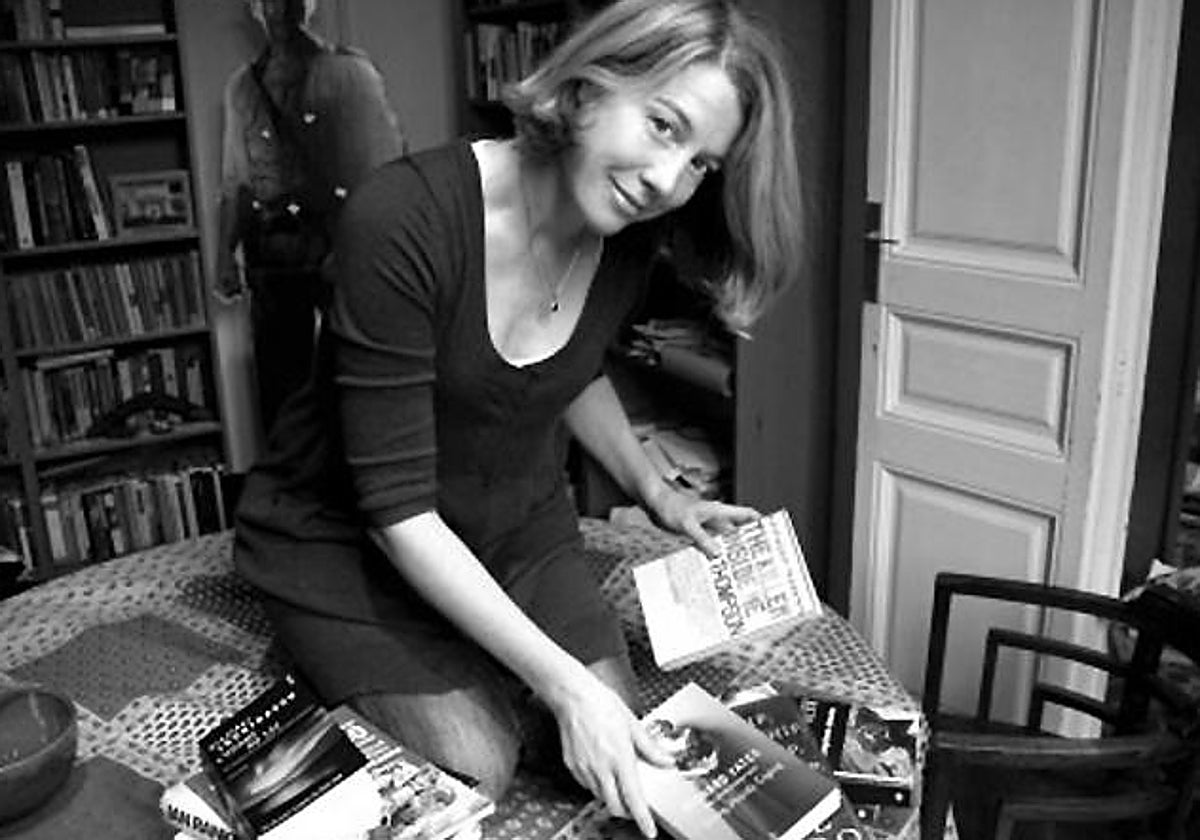 Anik Lapointe. Barcelonesa del Canadá. Vino a España con una beca, el año de cumbres y abismos de 1992, y se quedó hasta hoy