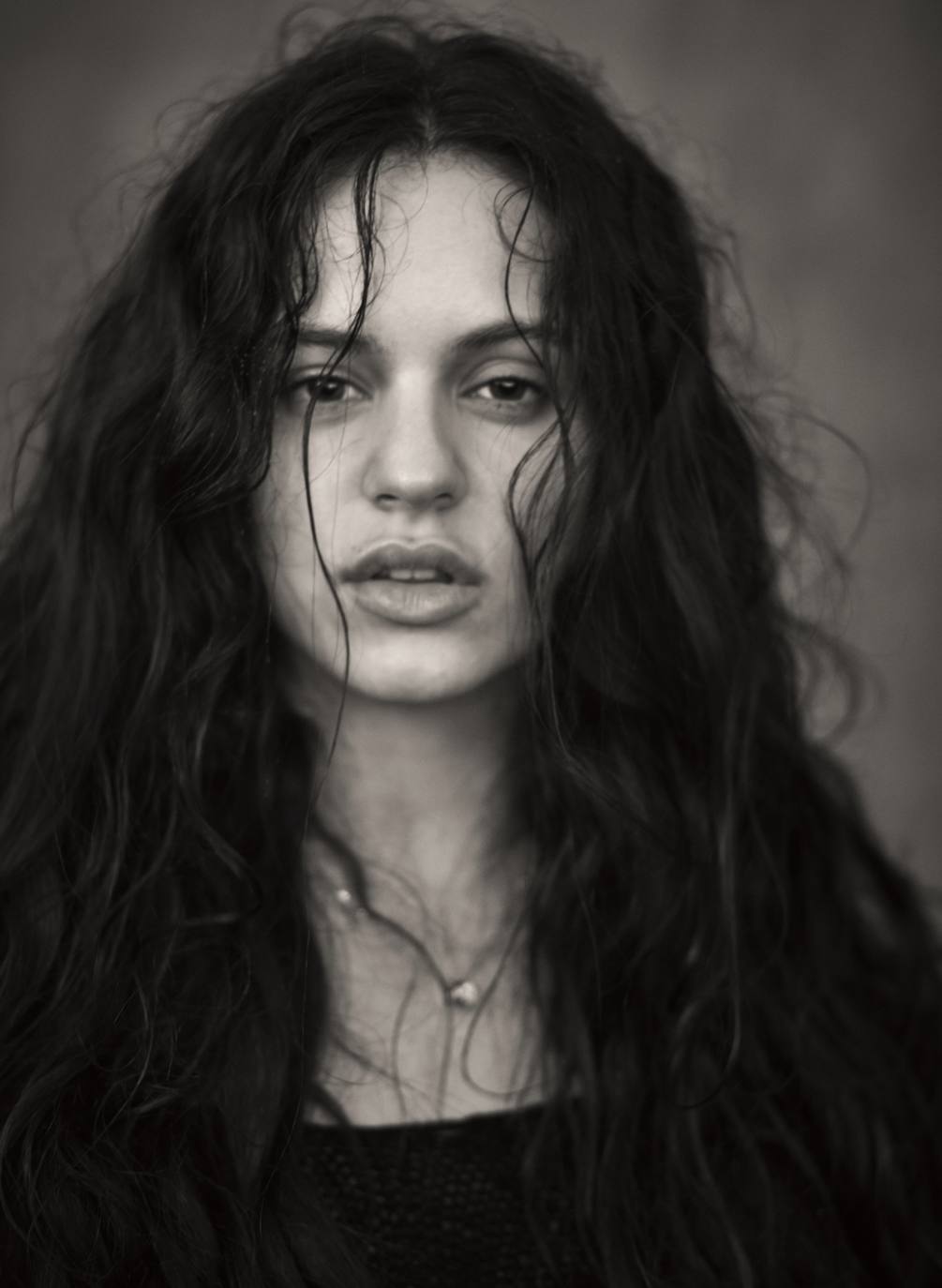 Rosalía por Paolo Roversi en Calendario Pirelli 2020.