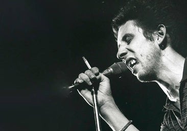 Shane MacGowan, la indomable leyenda del gran bebedor del folk irlandés