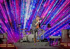 Coldplay dedica su concierto en Barcelona «a la bella Tina Turner» e interpreta 'Proud Mary' con los Gipsy Kings