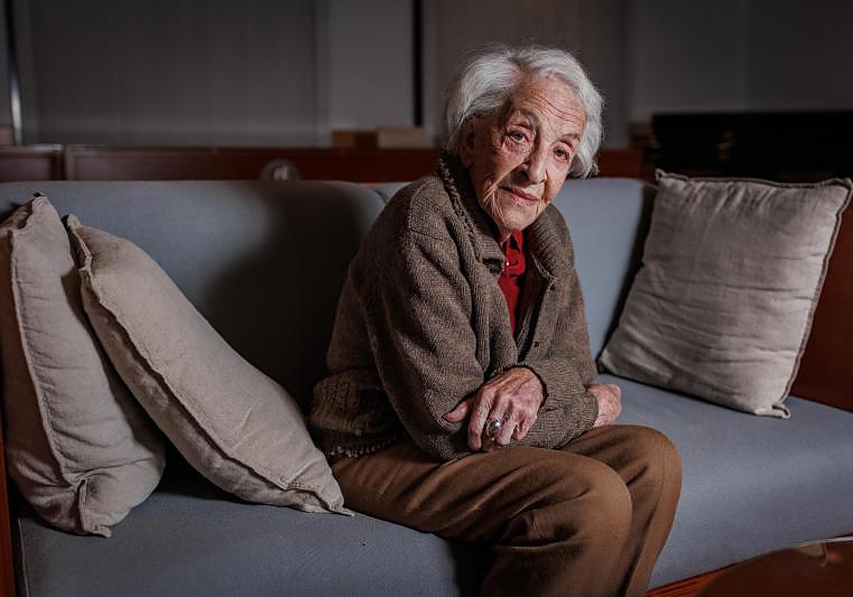 Ida Vitale fotografiada recientemente en la Residencia de Estudiantes de Madrid