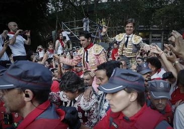 Plenitud de El Juli en el Torbellino de emociones de Pamplona