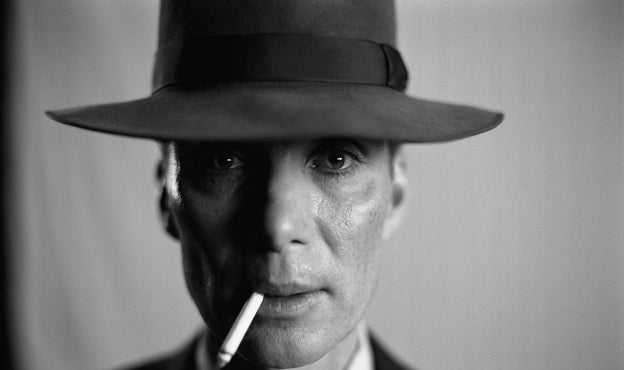 Cillian Murphy interpreta al científico que fabricó la bomba que puso fin a la Segunda Guerra Mundial