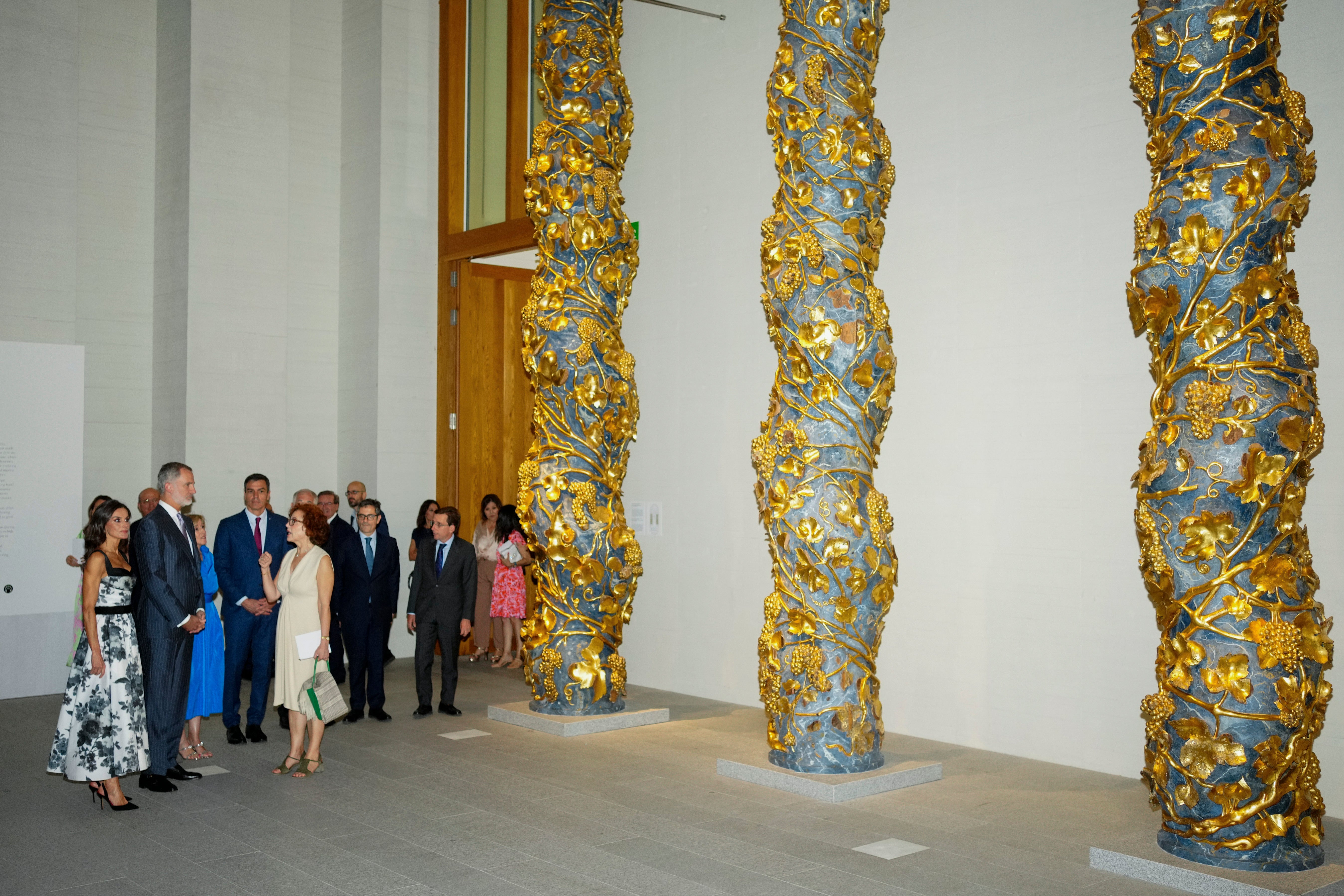 Los Reyes visitan la obra de las Columnas Salomónicas recién restauradas