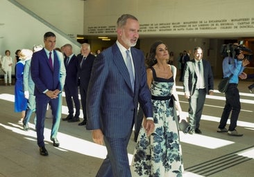 Los Reyes inauguran el museo que traza la historia de la Corona