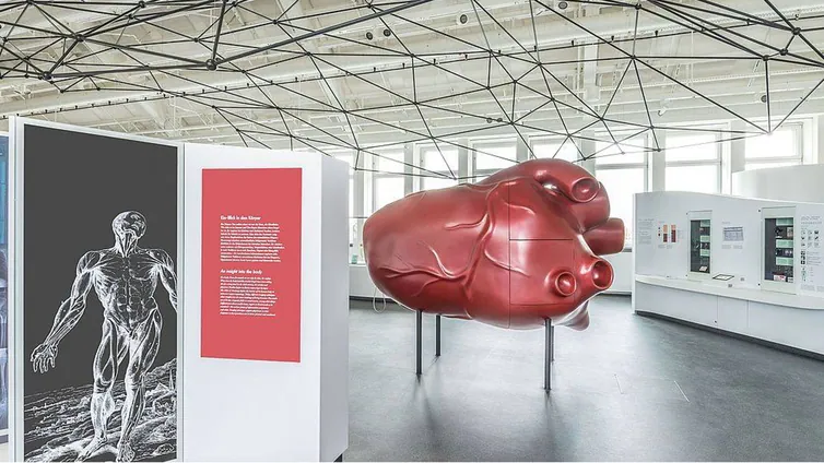 Polémica con un museo de Múnich por ofrecer entradas gratis a los niños con mejores notas