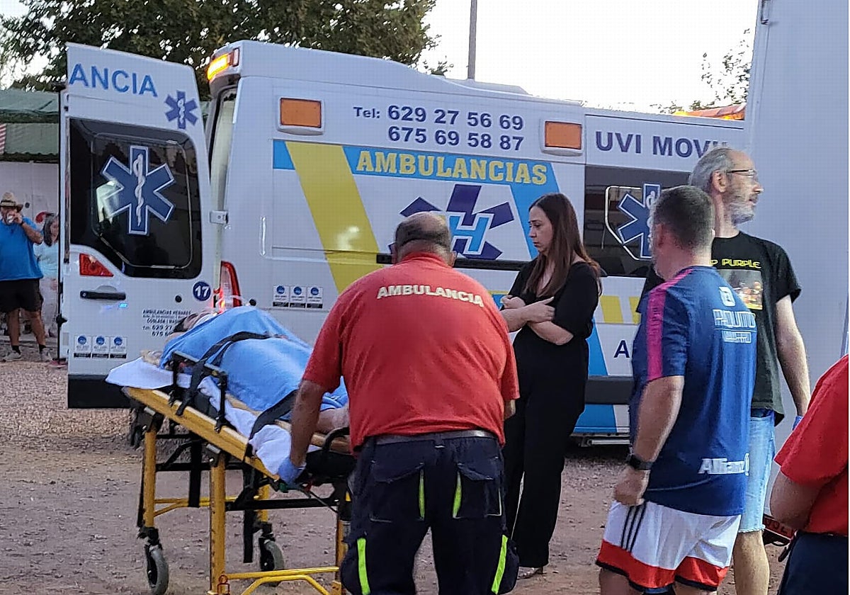 Mario Palacios al salir de la enfermería