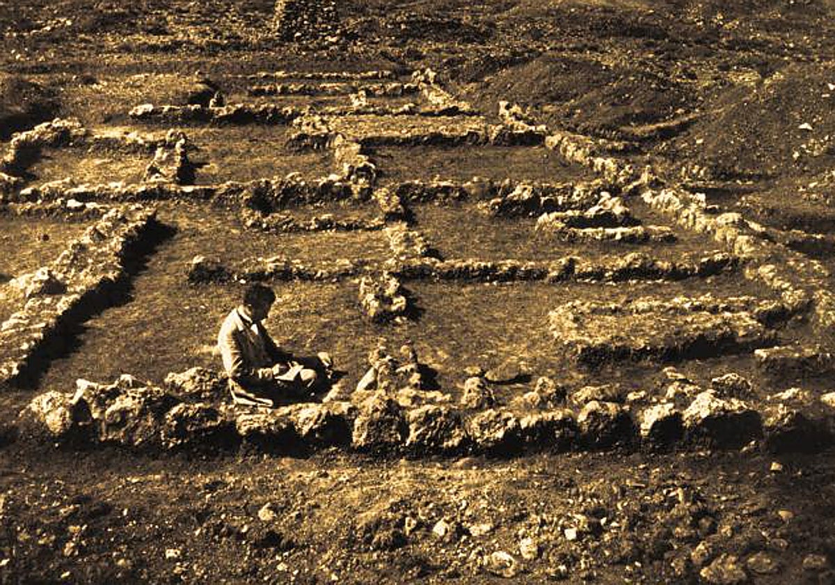 Adolf Schulten en el yacimiento de Numancia