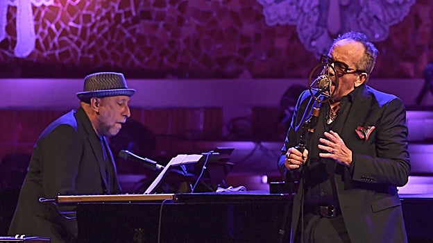 Steve Nieve y Elvis Costello