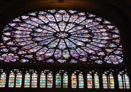 Sotheby's vendió vidrieras robadas de la Catedral de Notre Dame