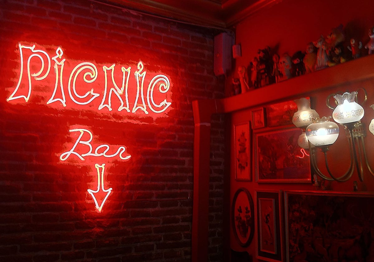 Interior del bar el Picnic en Madrid