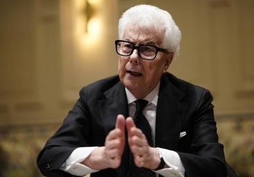 Ken Follett: «No creo que la inteligencia artificial me esté robando»