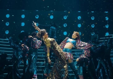 Raffaella Carrà revive a través del musical 'Bailo, bailo'