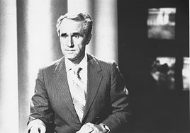 La vida del periodista José María Carrascal, en imágenes