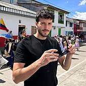 El lado más íntimo de Sebastián Yatra: su nombre real, su trágica infancia y su relación con Aitana