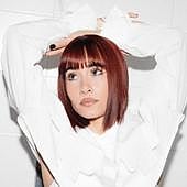 Aitana estalla contra las críticas a una foto suya viral manipulada y recuerda que sufrió bullying: «Me creó una inseguridad grande»