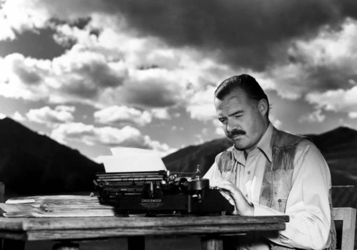 Hemingway  se suicidó en 1961 con el disparo de una escopeta