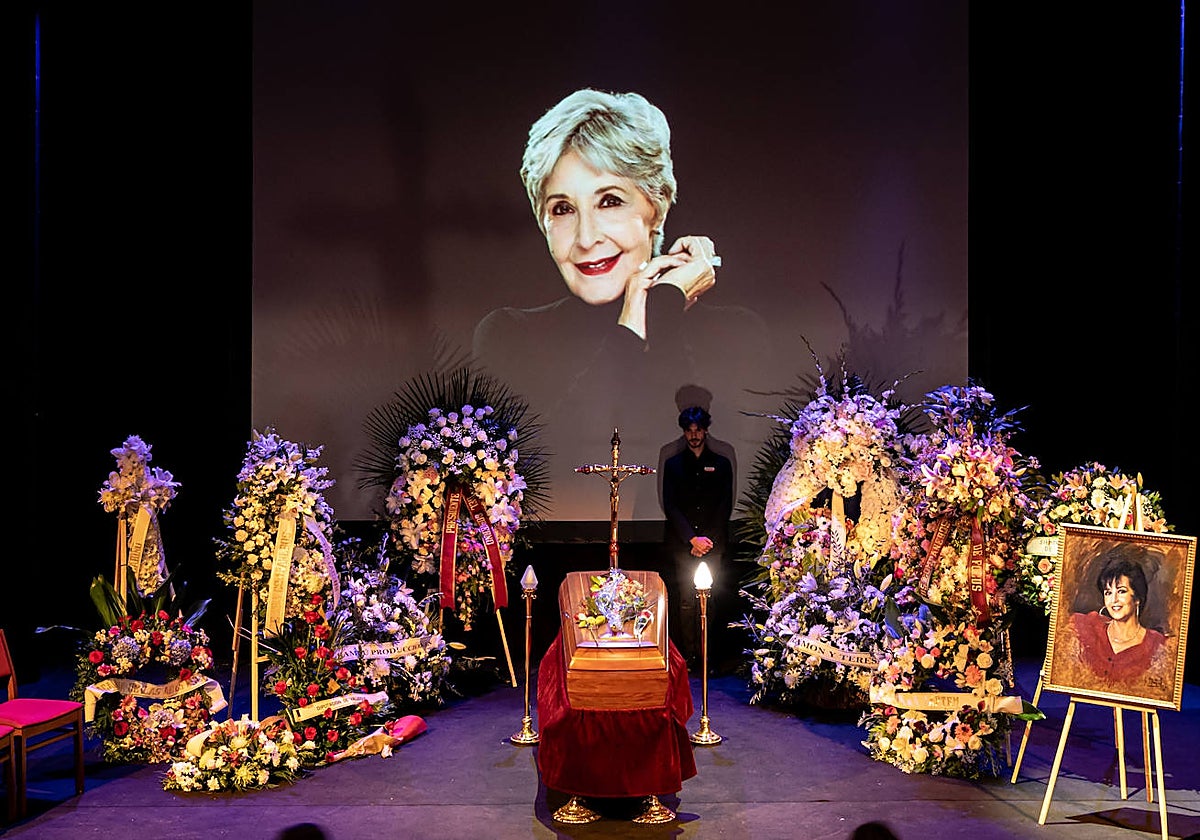 La capilla ardiente de Concha Velasco en el Teatro La Latina
