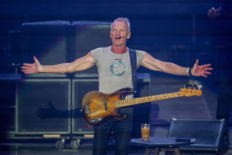 El músico y cantante británico Sting durante el concierto que ofrece dentro de la programación de Christmas by Starlite, este viernes en Ifema, en Madrid