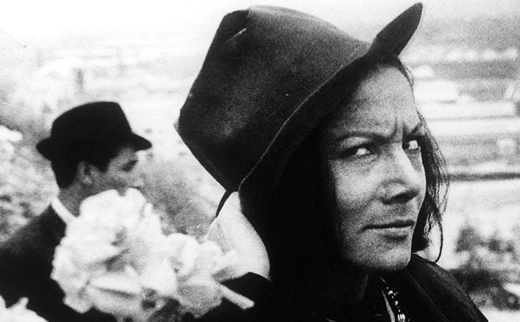 Imagen principal - Colita hizo carrera con célebres retratos como los de Carmen Amaya, el editor Jorge Herralde o el cineasta Orson Welles