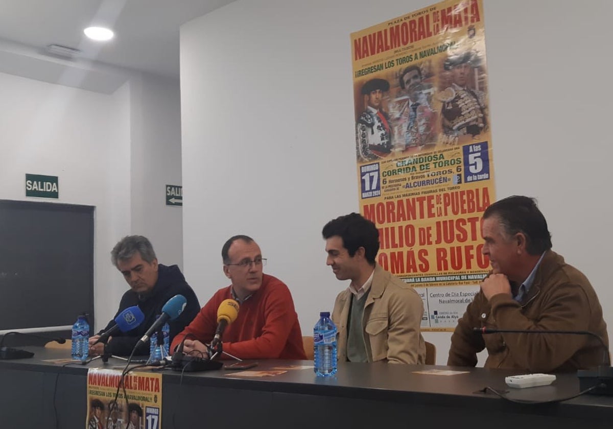 Luis Manuel Lozano, Enrique Hueso, Tomás Rufo y Marcos Lozano, en la presentación del festejo