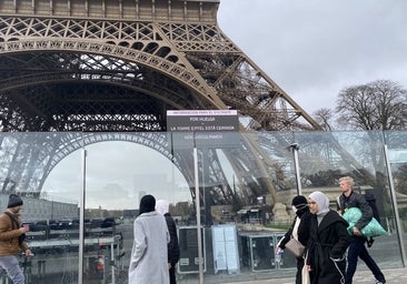 Huelga indefinida en la Torre Eiffel, los trabajadores alertan de que es víctima de una oxidación irreversible