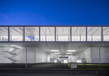 De su primera casa a la estación de bomberos de Hiroshima, los diseños más destacados de Riken Yamamoto