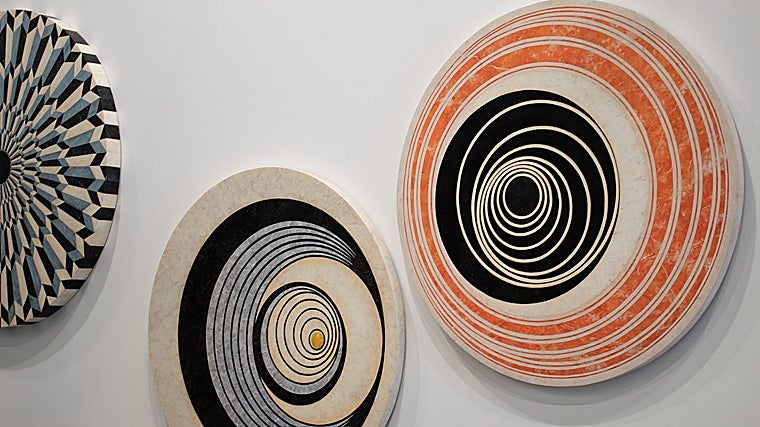 'Escargot' y 'Lantene Chinoise', de Lluís Hortalà, en el estand de la galería RocioSantacruz