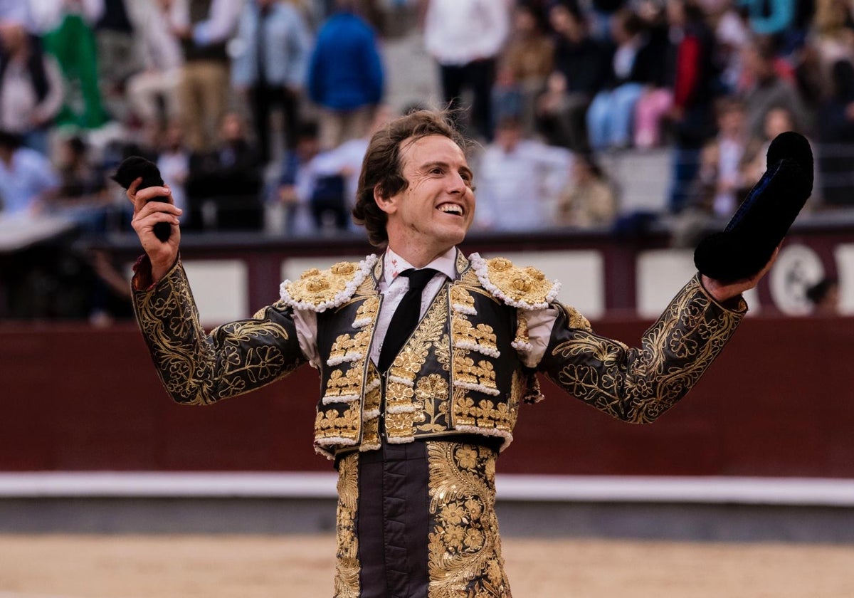 Román