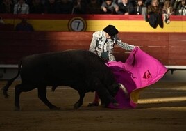 El toreo de Juan Ortega da sentido a la tarde en Castellón