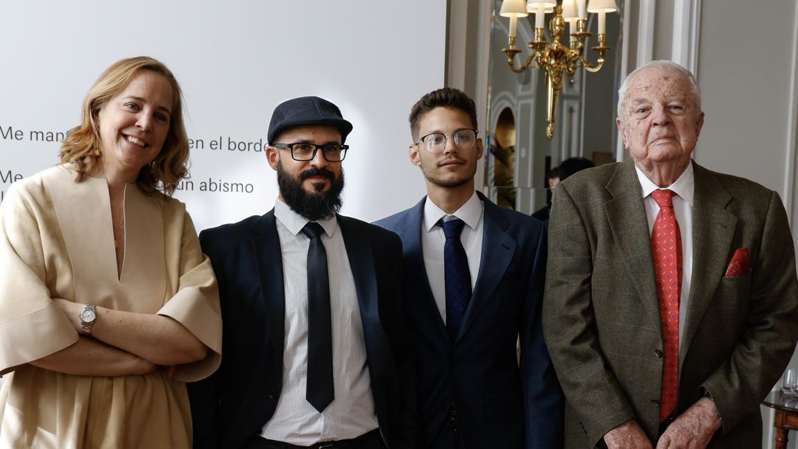 Diego Roel y Ernesto Delgado reciben el premio Loewe de Poesía 2023