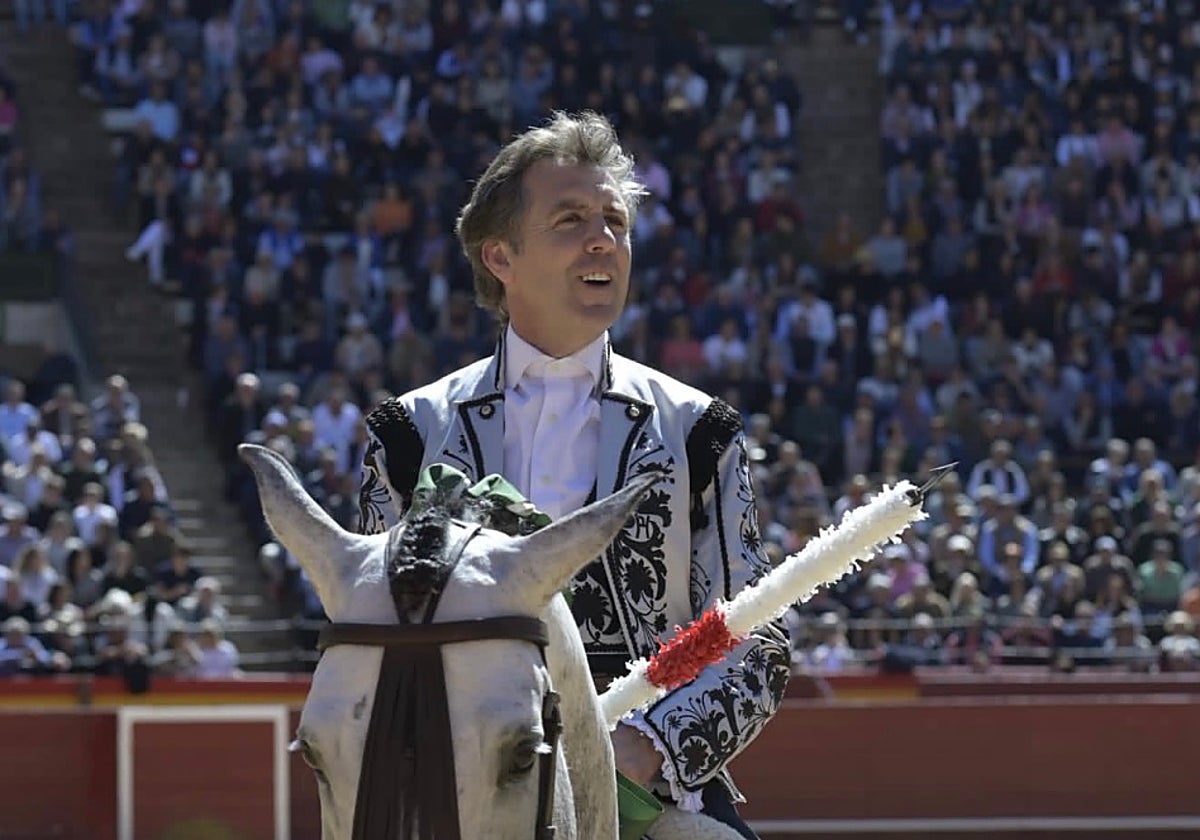 Pablo Hermoso de Mendoza, en Valencia