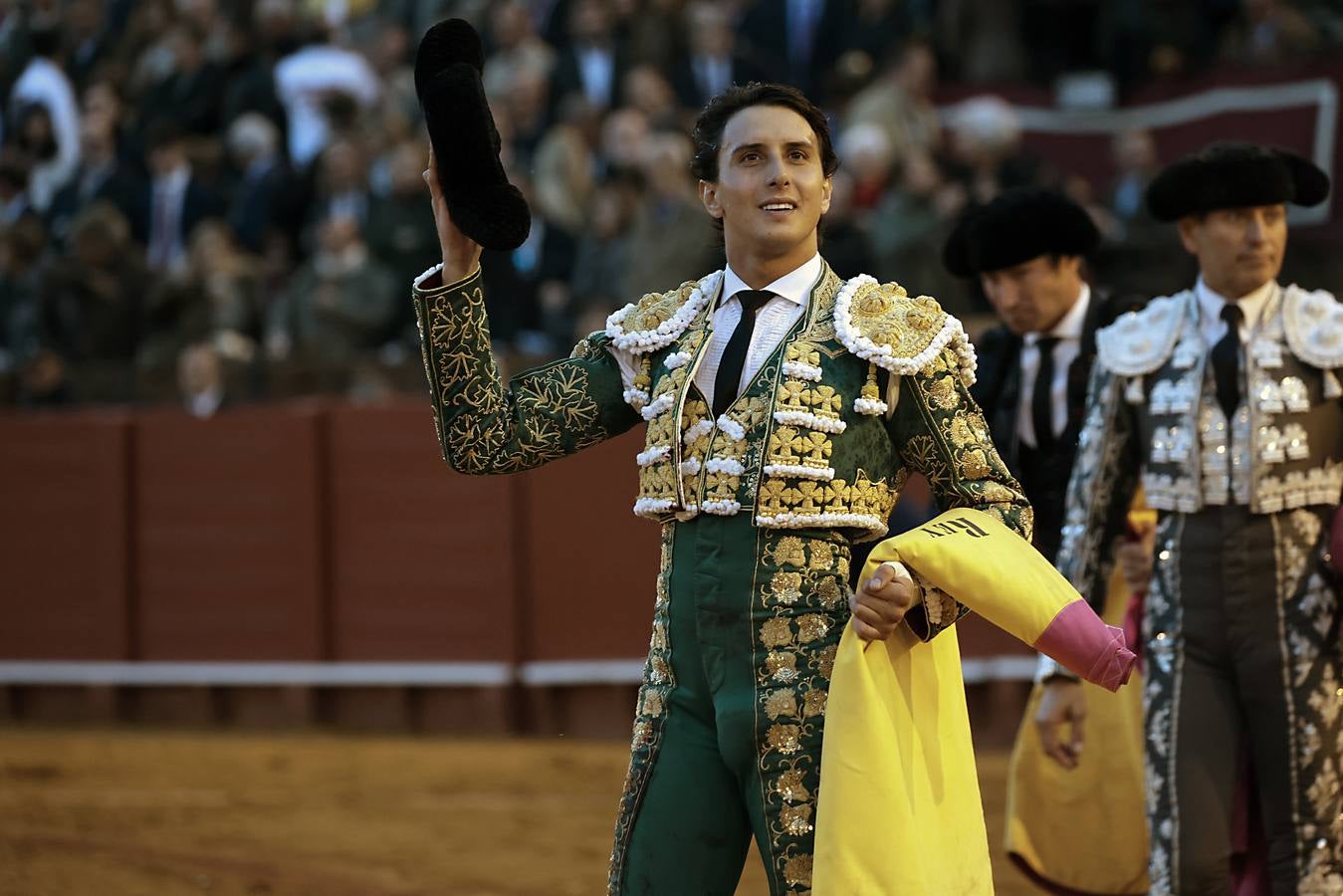 Roca Rey también obtuvo premio y cortó una oreja