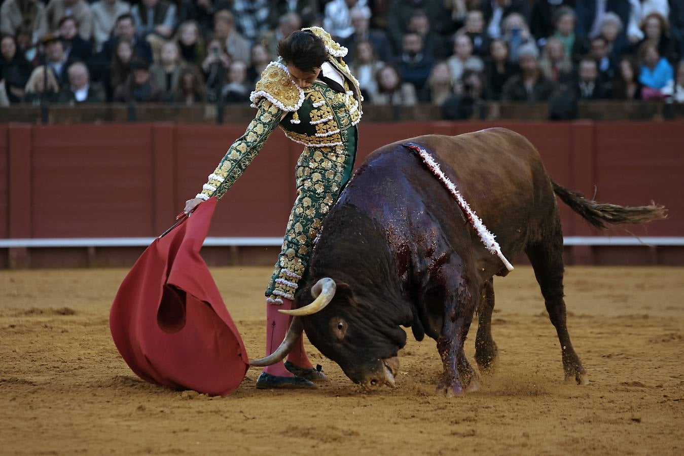 Roca Rey también obtuvo premio y cortó una oreja