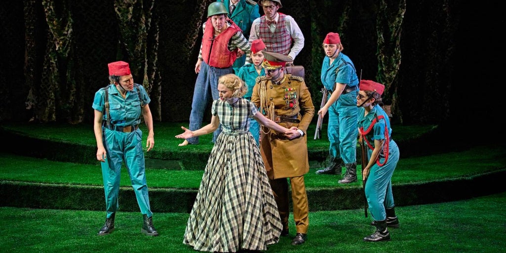 Aşil Sigismund olduğunda 'bahçelerin canavarı'