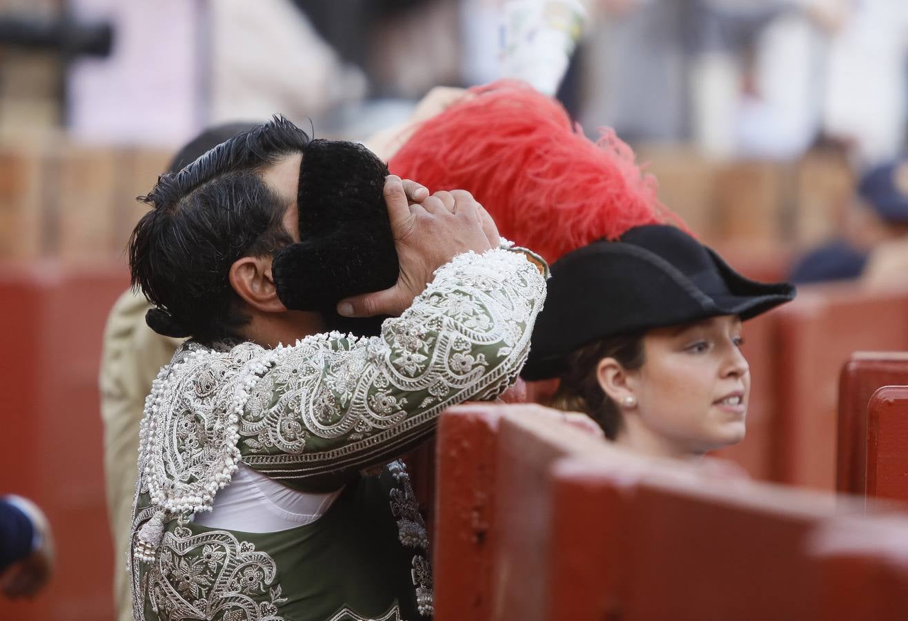Corrida del 7 de abril en la Maestranza con los toreros Lama de Góngora, Ruiz Gijón y Calerito