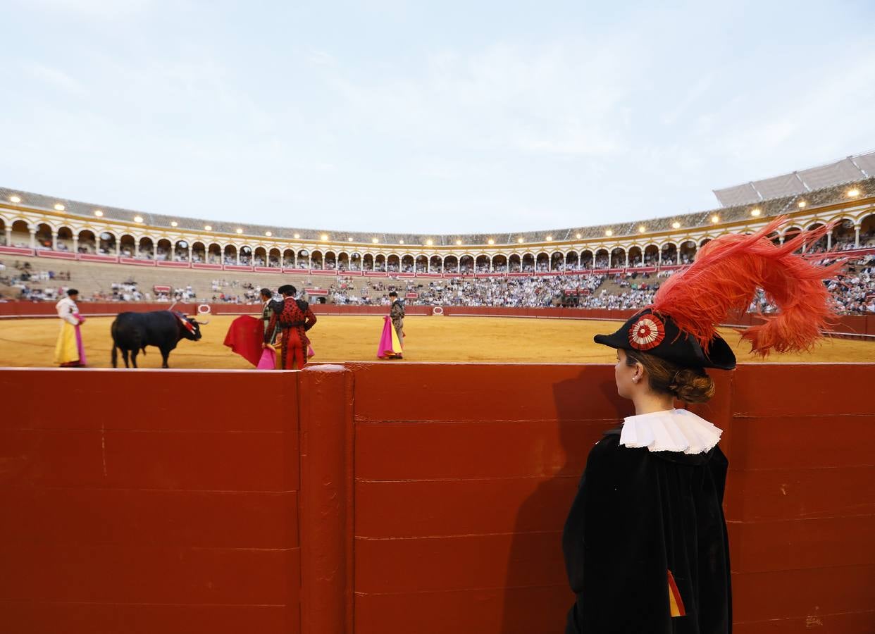 Corrida del 7 de abril en la Maestranza con los toreros Lama de Góngora, Ruiz Gijón y Calerito