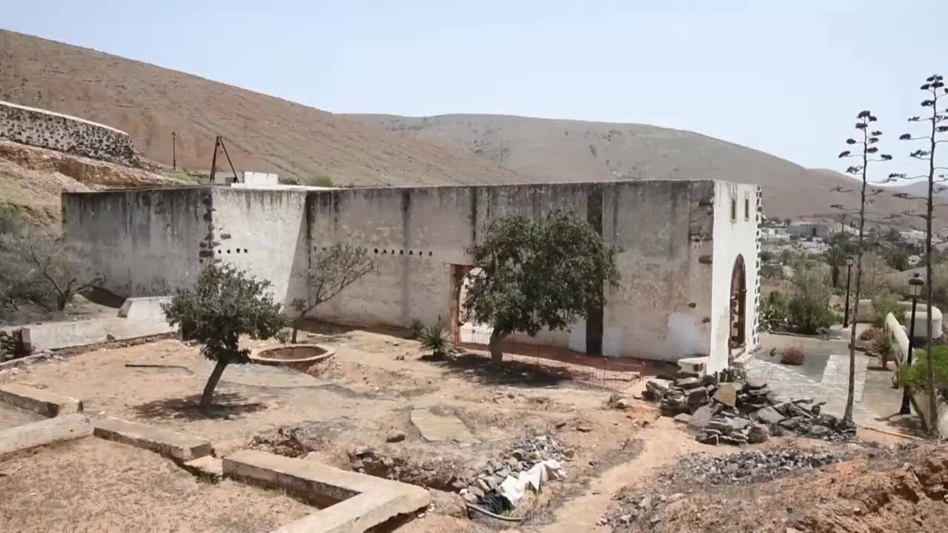 Archaeologists Date the Remains of the Oldest Conventual Church in the Canary Islands Archaeologists Date the Remains of the Oldest Conventual Church in the Canary Islands