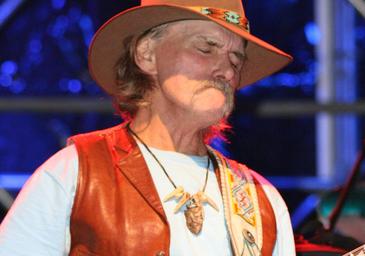 Muere el cofundador y guitarrista de Allman Brothers Band Dickey Betts a los 80 años